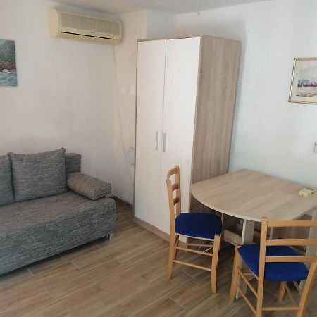 Apartman Milica Golubic  Экстерьер фото