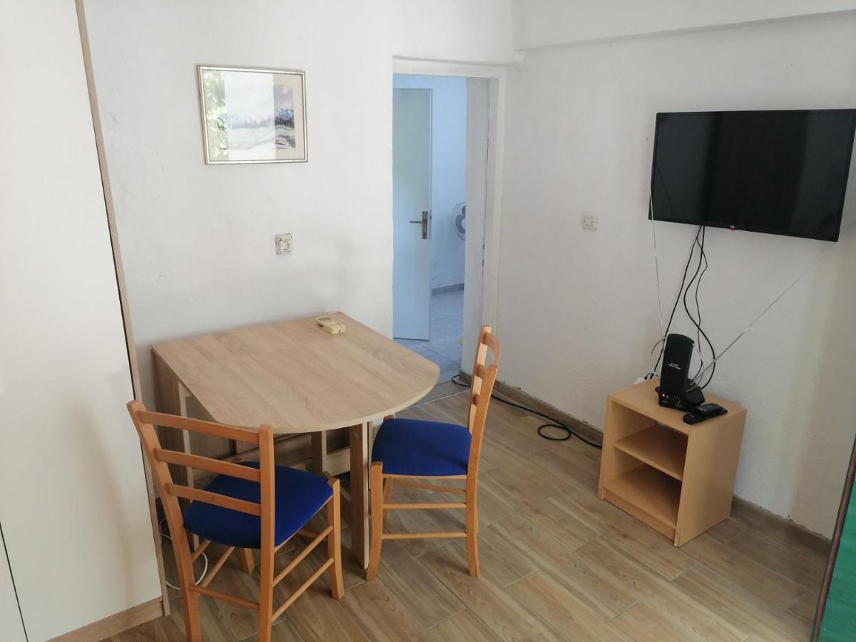 Apartman Milica Golubic  Экстерьер фото